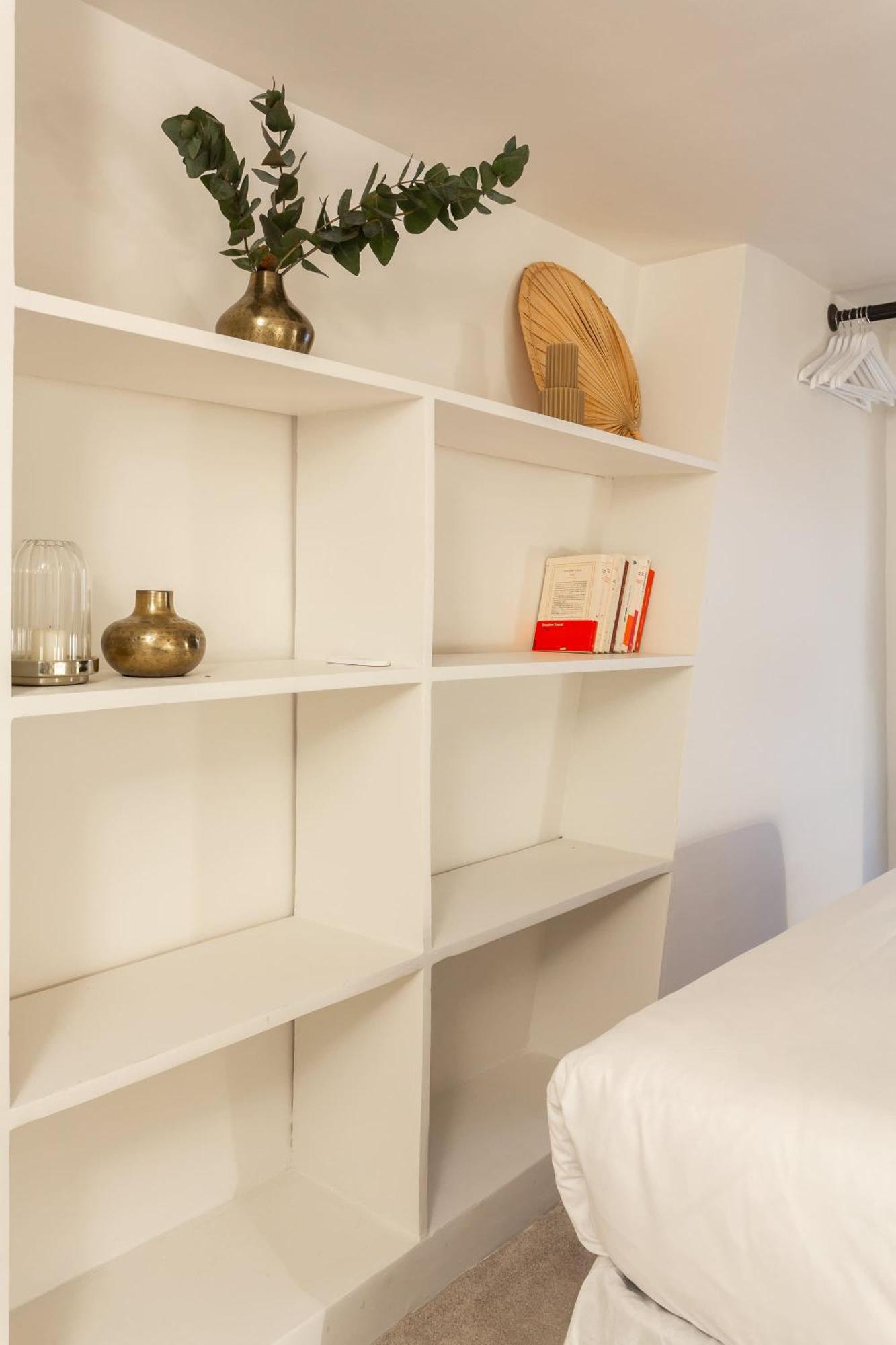 Habitat Parisien - Quatre Septembre Choiseul Opera Apartment *